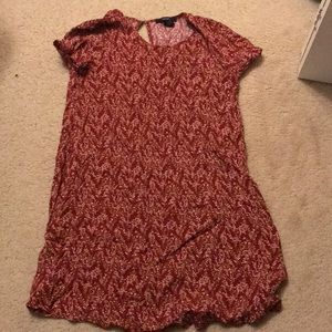 Women’s short sleeve dress